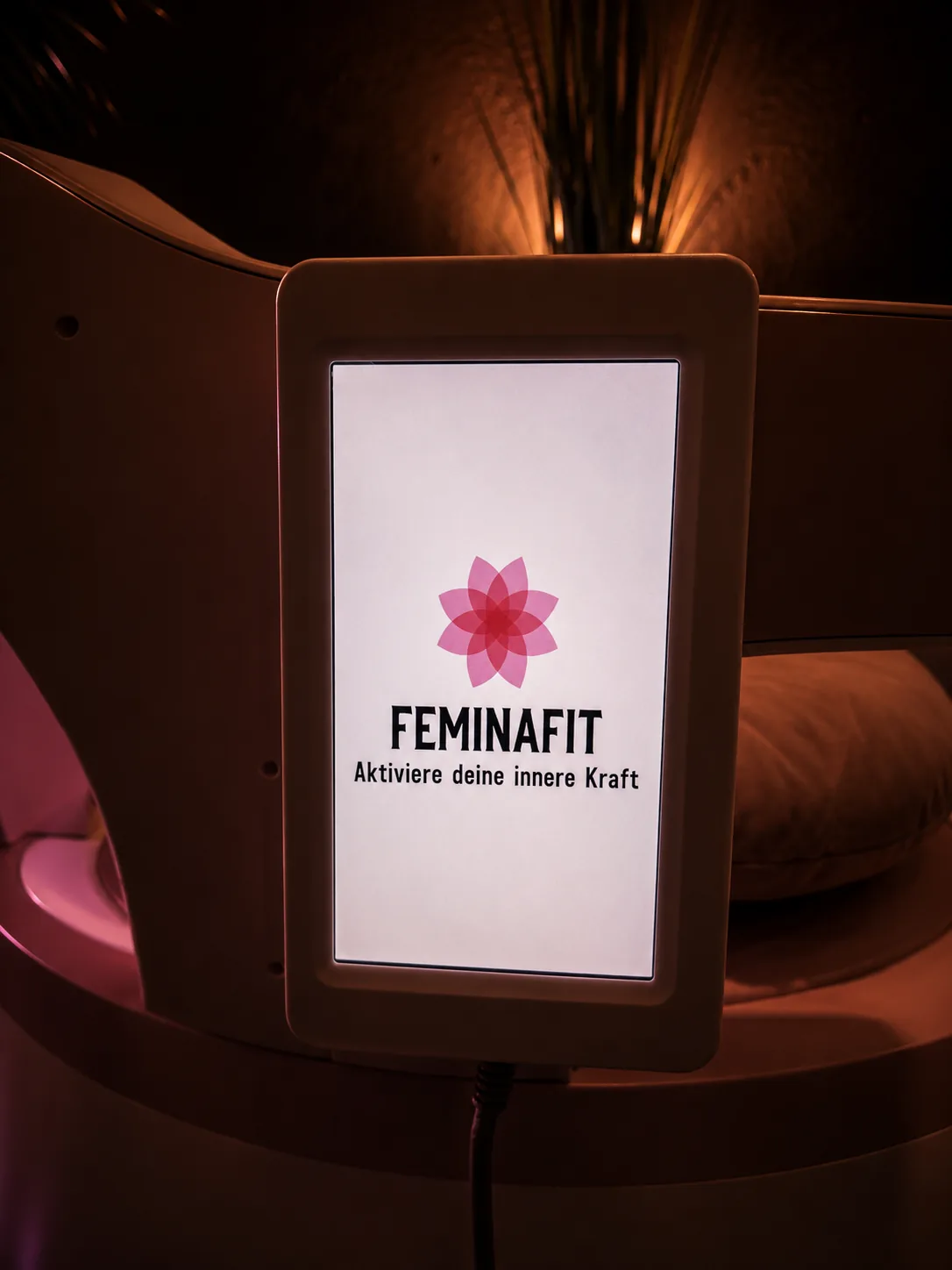 Touch-Display des FeminaFit Sessels